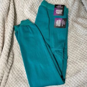 Jogger Sweatpants NWT